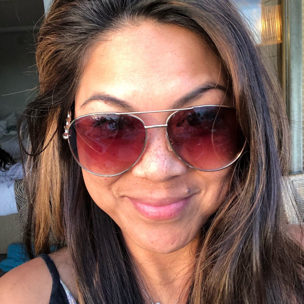 Meet your Posher, Vanessa